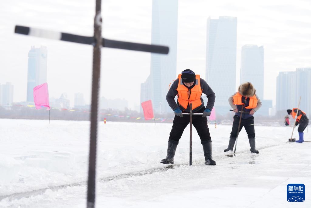 冰雪大世界的筑梦工匠_有问必答