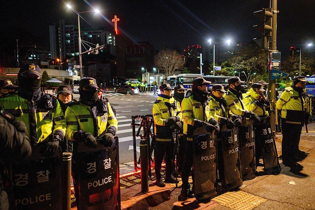 接任才3天 韩国代总统崔相穆被调查