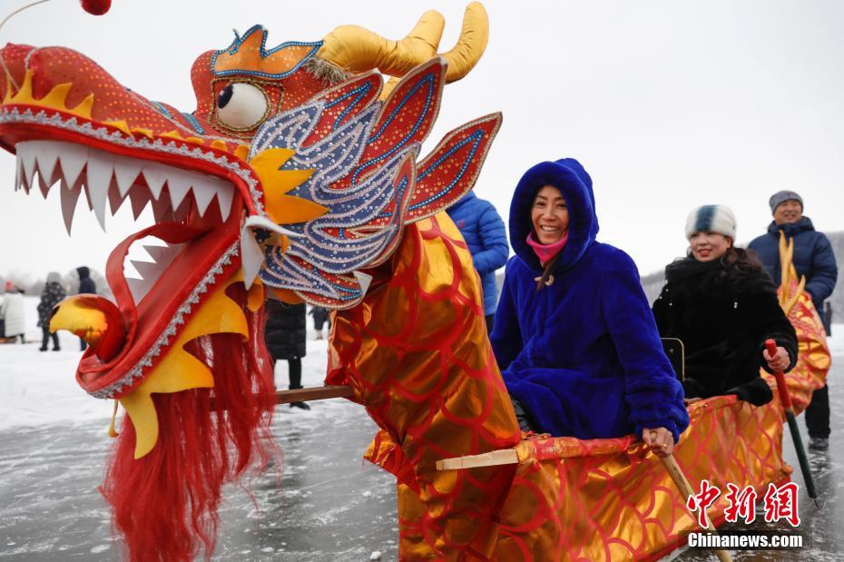 冰雪热遇上中国年，圈粉中外游客