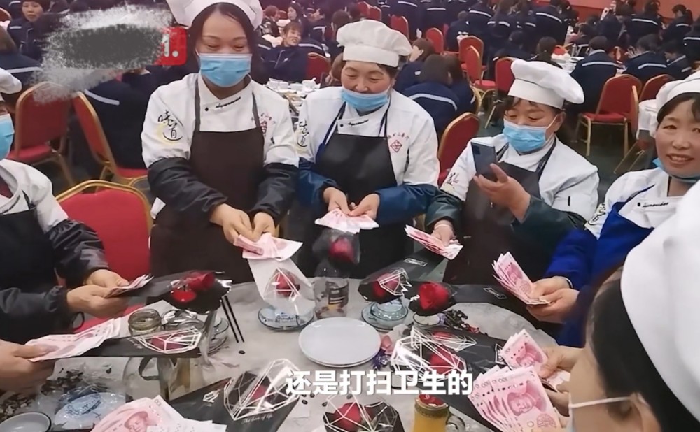 妇女节特别报道，企业女员工盛宴背后的故事与意义——男员工上菜背后的深层观察